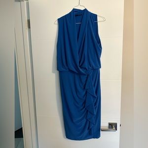 Beautiful blue draped femme dress size medium.